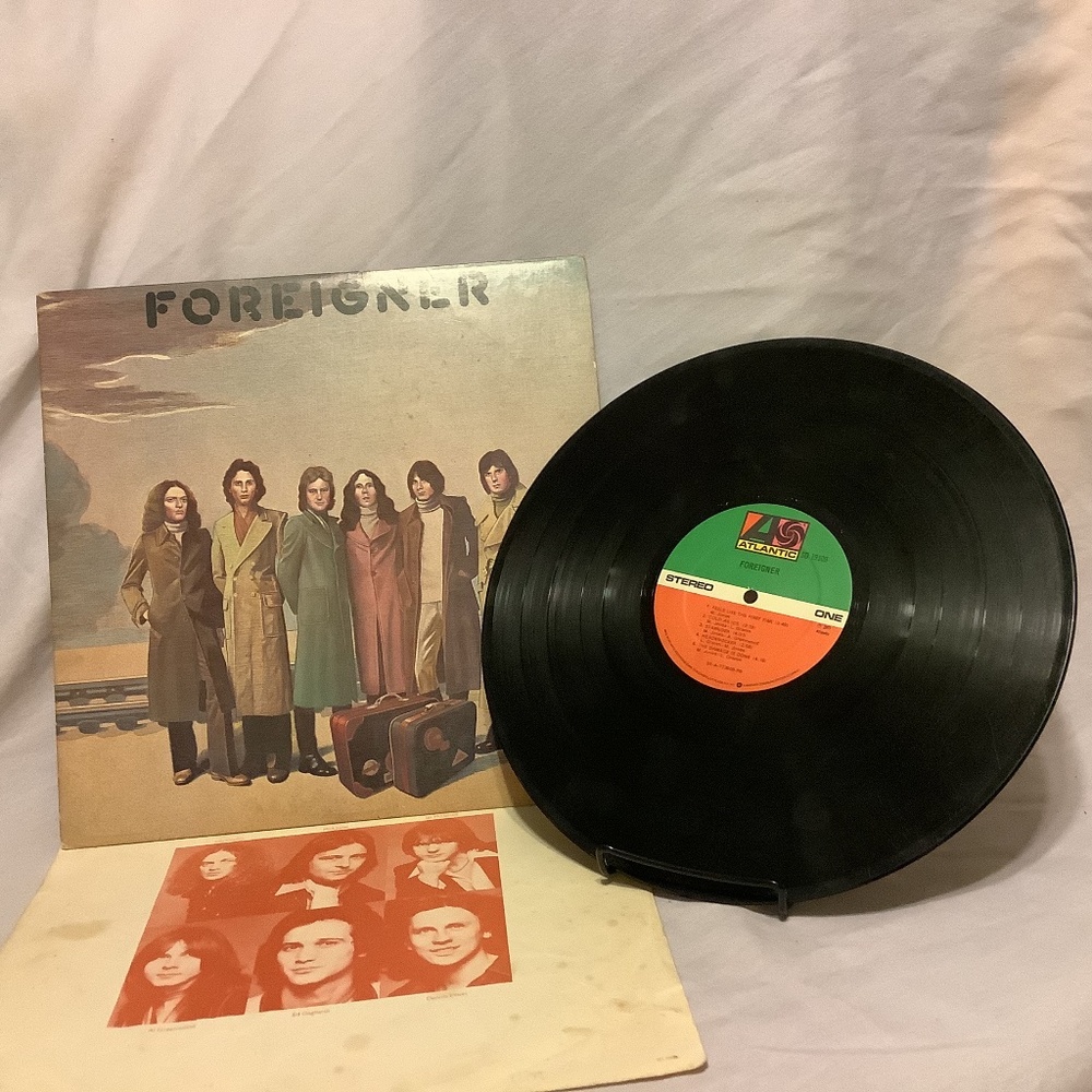 Foreigner-self titled 1977 Vinyl Atlantic Records SD 19109 + photo sleeve